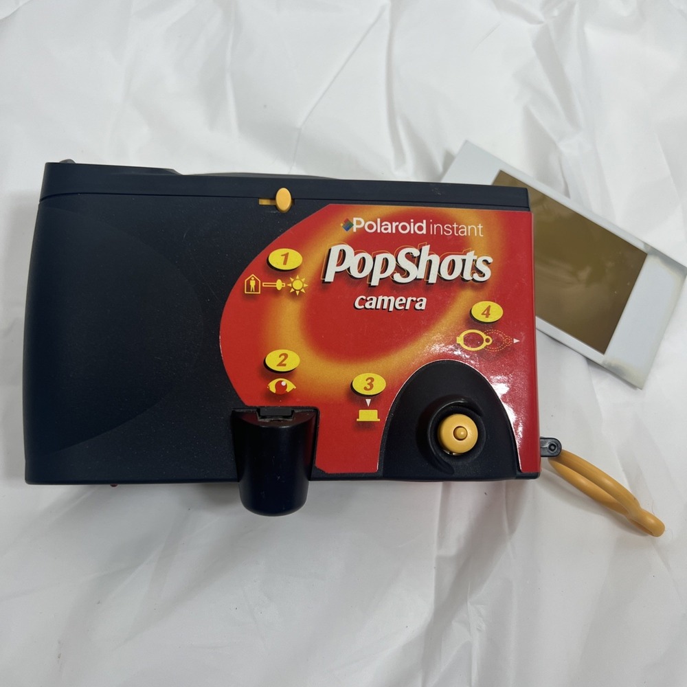 Vintage Polaroid Instant Popshots Camera Built-in Flash Compact UNTESTED READ‎